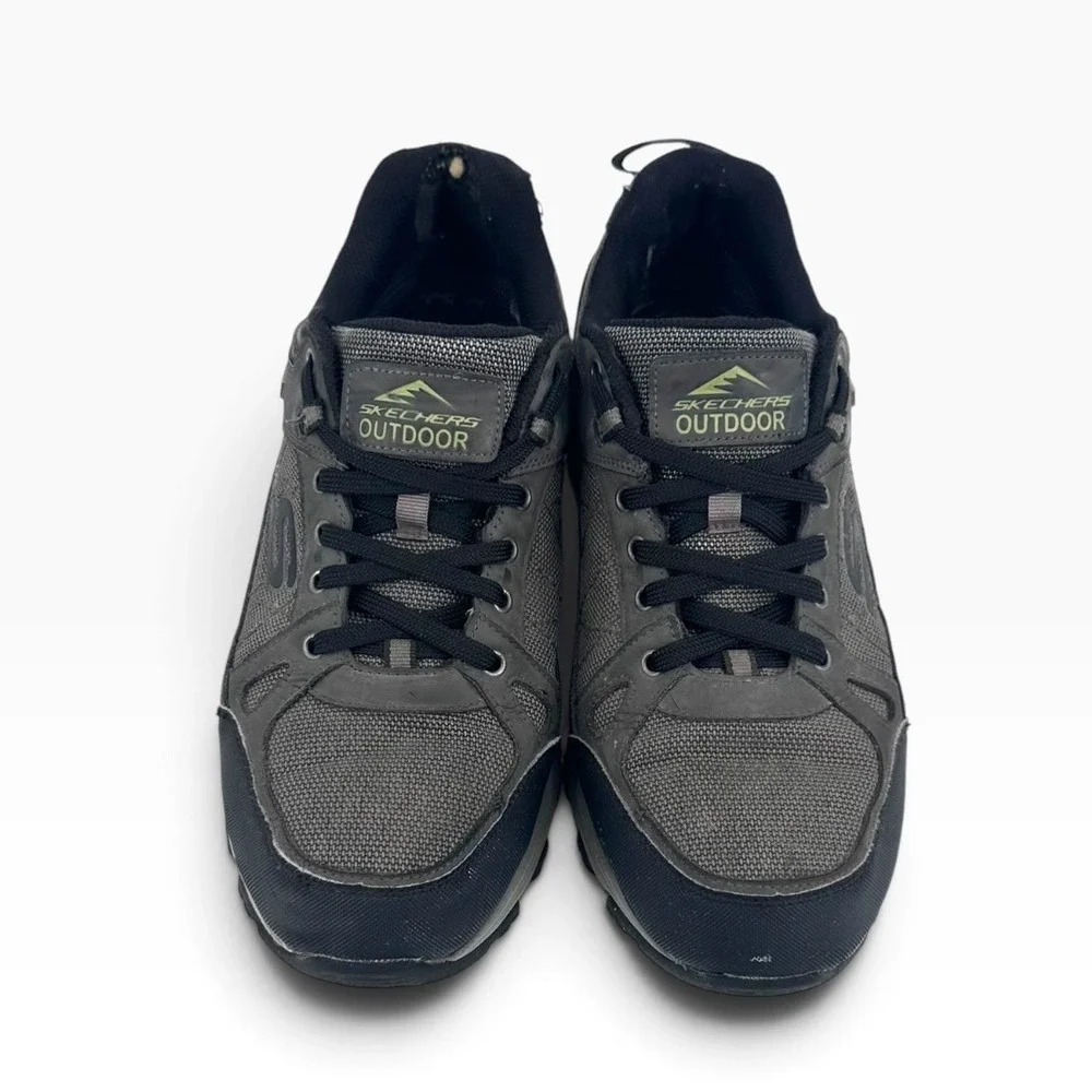Skechers Waterproof Hiking Trail Sneakers Men's Size 11.5 Charcoal Gray 204427